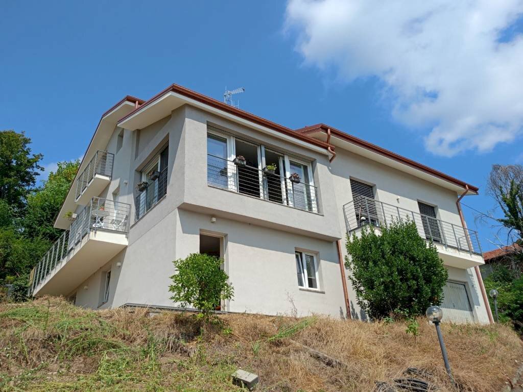 Facciata - Villa via Viassa, 4, Verzuolo - foto 3