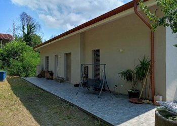 Facciata - Villa via Viassa, 4, Verzuolo - foto 8