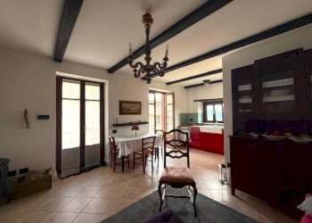 Salone - Three-room apartment Bergolo - photo 9