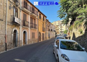 Foto 3 - Appartamento via Roma
 
84, Spezzano della Sila - foto 3