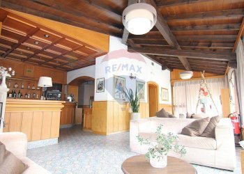 Soggiorno - Hotel Via Cuasso al Piano
1, Cuasso al Monte - foto 16