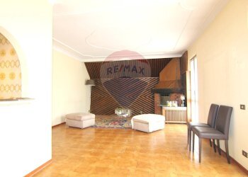 Soggiorno - Hotel Via Cuasso al Piano
1, Cuasso al Monte - foto 26