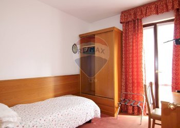 Camera / camera da letto - Hotel Via Cuasso al Piano
1, Cuasso al Monte - foto 33