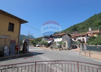 Edificio all\'aperto - Hotel Via Cuasso al Piano
1, Cuasso al Monte - foto 42