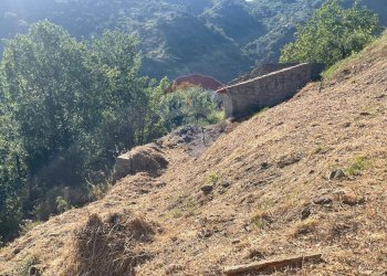 Vista delle montagne - Casa indipendente casale di tifani
 
snc, Castelmola - foto 2