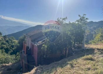 Vista delle montagne - Casa indipendente casale di tifani
 
snc, Castelmola - foto 21