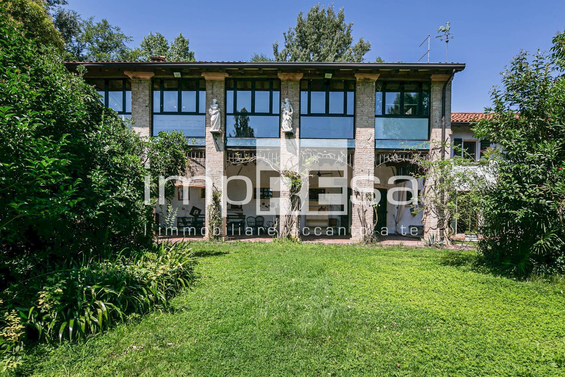 Foto 1 - Villa Via Chiesa Antica
 
4, Azzano Decimo - photo 1