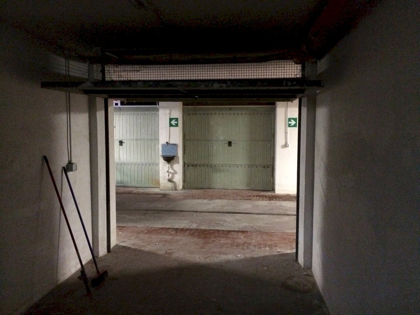 Foto 1 - Box via carnelutti
 
2, Pisa - foto 1