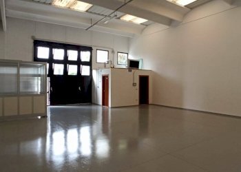 Foto 3 - Commercial Activity via della botte
 
83, Calcinaia - photo 3