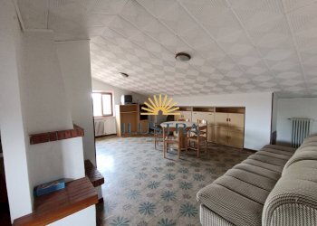 Foto 7 - Two-room apartment via primo maggio
 
2, Comunanza - photo 7