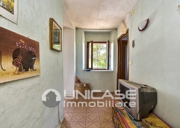 Corridoio - Independent house Via Potere Devesio, 16, Barge - photo 17