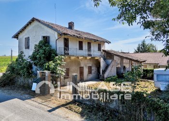 Facciata - Independent house Via Potere Devesio, 16, Barge - photo 1