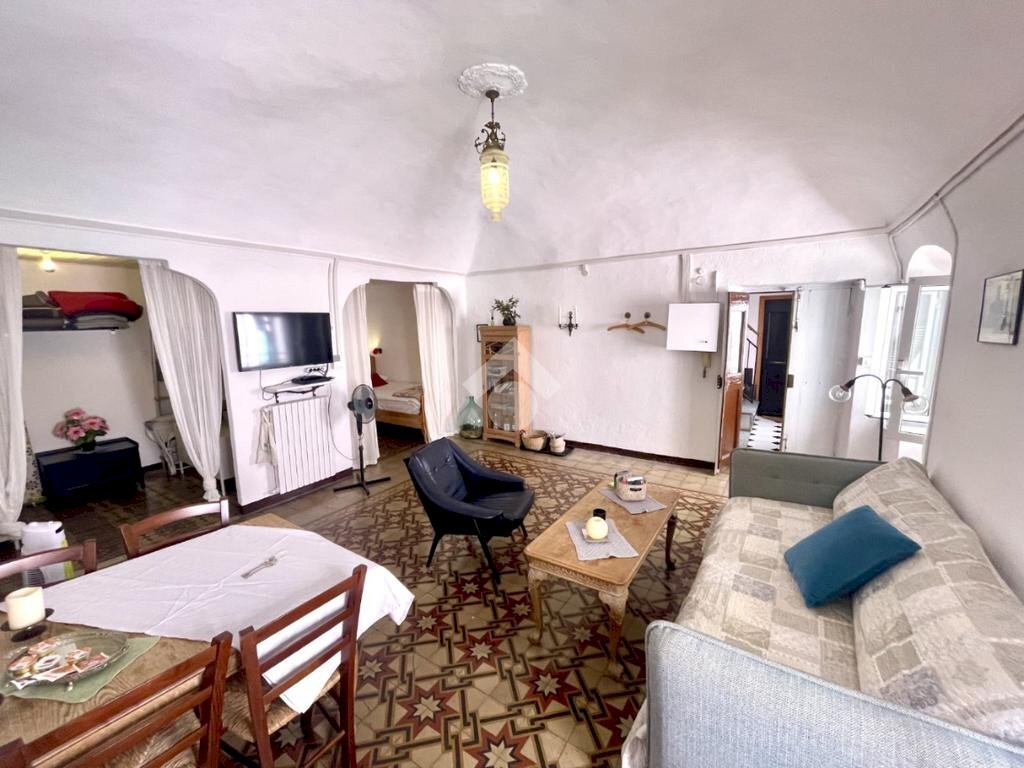 Trilocale Via castello, Imperia - foto 3