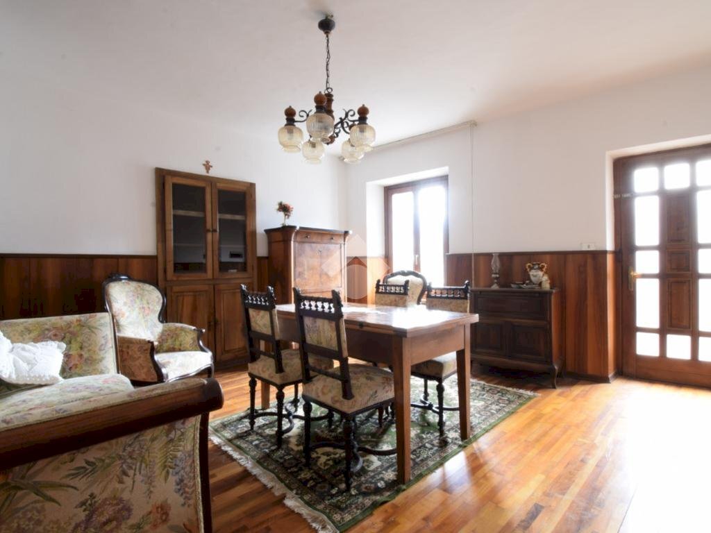 Semi-detached house Saint, Saint-Vincent - photo 2