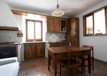 Semi-detached house Saint, Saint-Vincent - photo 3