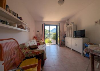 Two-room apartment Via Pian della Cà, Borzonasca - photo 2