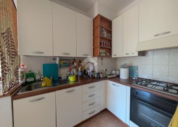 Two-room apartment Via Pian della Cà, Borzonasca - photo 13