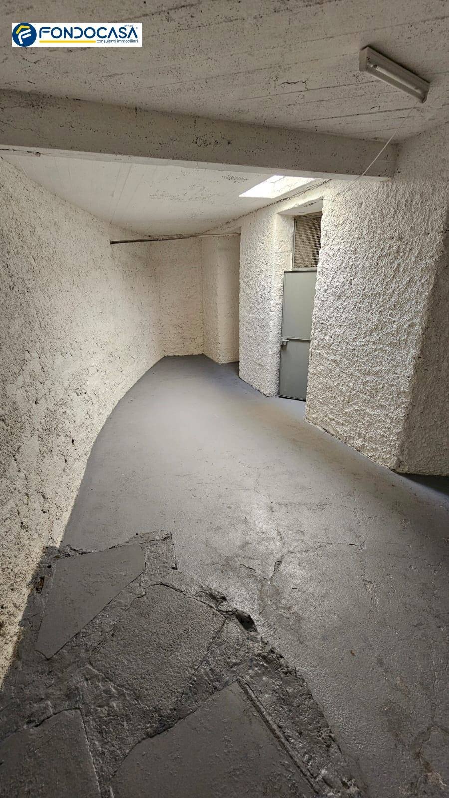 Foto 4 - Cantina / Solaio Corso Ferrari
 
1, Albisola Superiore - foto 3