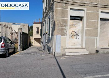 Foto 6 - Cantina / Solaio Corso Ferrari
 
1, Albisola Superiore - foto 5