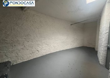 Foto 9 - Cantina / Solaio Corso Ferrari
 
1, Albisola Superiore - foto 8