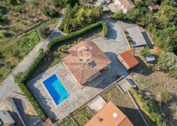 Foto 1 - Villa Via Municipio
 
Snc, Lustra - foto 1