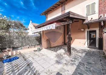 Terrazza - Villa a Schiera via Cascina Gamberina
 
2, Prarolo - foto 4