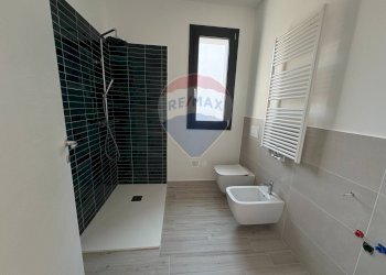 Bagno - Trilocale VIA COSTALUNGA
 
1/3, Trieste - foto 18