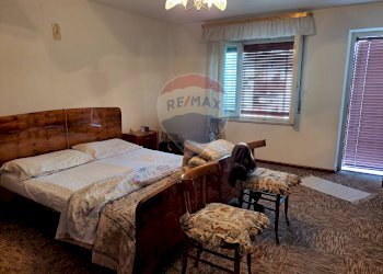 Camera / camera da letto - Casa semi indipendente Sorriva
 
222, Sovramonte - foto 10