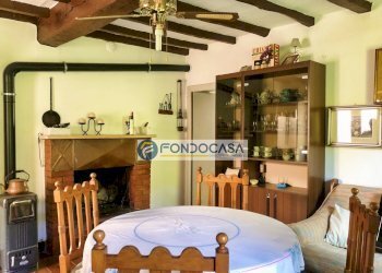 SOGGIORNO - Casa indipendente Strada Comunale della Bassa Tambura, Massa - foto 8