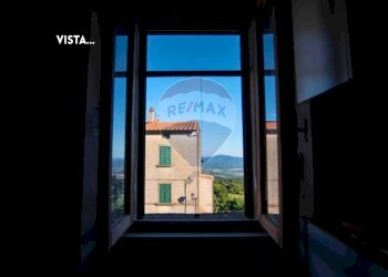 DETTAGLIO FINESTRA - Quadrilocale VIA LARGO VITTORIO VENETO
 
14, Roccastrada - foto 18