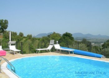 piscina - Agriturismo Mandolare
 
6, Villaga - foto 20