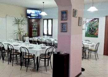 Interno non residenziale - Negozio via Valle Bassa, Novi di Modena - foto 9