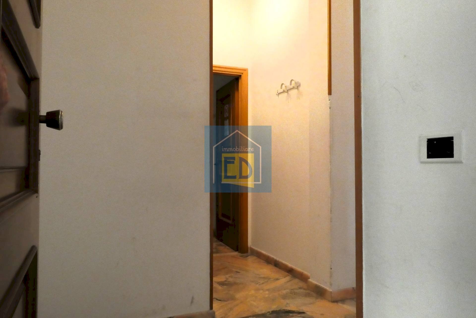 Foto 1 - Ufficio Savona - foto 1