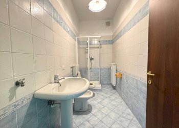 Bagno - Quadrilocale vicolo San Martino, 16, Rivalta di Torino - foto 14