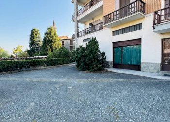 Cortile interno - Quadrilocale vicolo San Martino, 16, Rivalta di Torino - foto 28