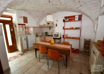 Cucina - Quadrilocale via Duca degli Abruzzi, Cisternino - foto 2