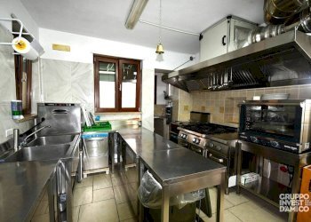 Interno non residenziale - Alimentari - Gastronomia corso Umberto I, Cisternino - foto 9