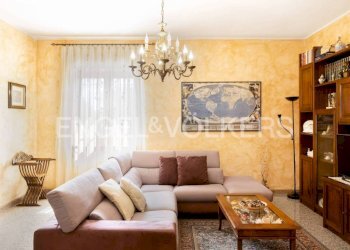 Salone - Villa strada Valgera, Asti - foto 4