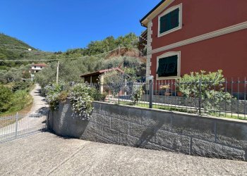 Villa via barletti, 65
Casarza Ligure, Casarza Ligure - foto 5