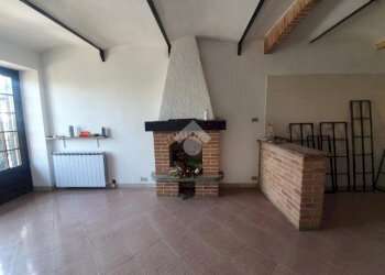 Casa semi indipendente Via Gamberi, San Francesco al Campo - foto 7