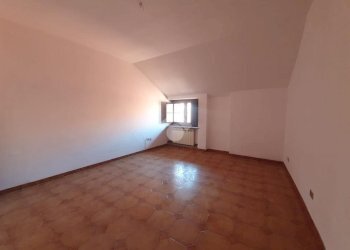 Casa semi indipendente Via Gamberi, San Francesco al Campo - foto 18