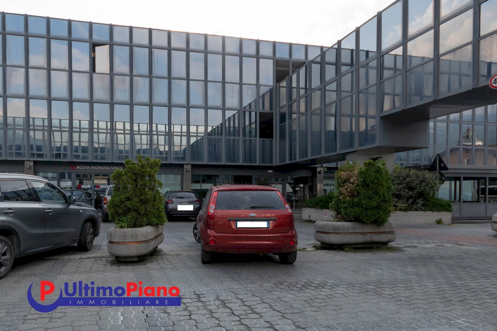 Ufficio Regione Borgnalle, Aosta - foto 1