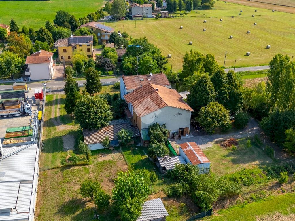 Casa semi indipendente Via Rivarolo, Castelnovo di Sotto - foto 2