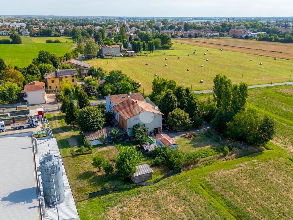 Casa semi indipendente Via Rivarolo, Castelnovo di Sotto - foto 3