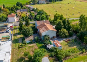 Casa semi indipendente Via Rivarolo, Castelnovo di Sotto - foto 2