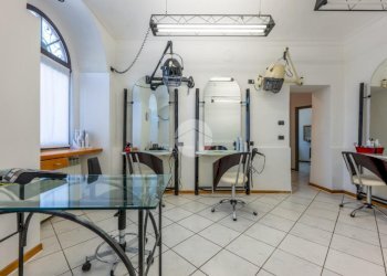 Two-room apartment Viale Guglielmo Marconi, Bene Vagienna - photo 5