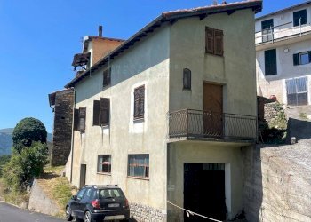Foto 1 - Casa indipendente Via Provinciale, Pieve di Teco - foto 1