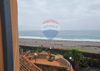 Vista dell\'acqua - Villa Bifamiliare Via spiaggia
 
258-260, Mascali - foto 1