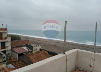 Vista dell\'acqua - Villa Bifamiliare Via spiaggia
 
258-260, Mascali - foto 36