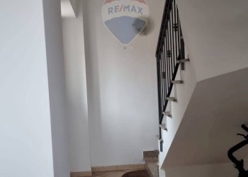 Scale - Villa Bifamiliare Via spiaggia
 
258-260, Mascali - foto 49